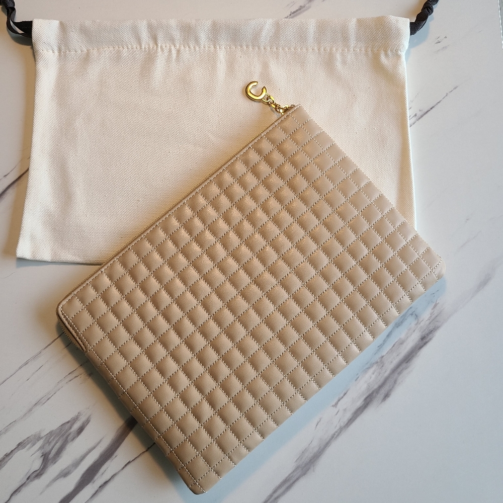 NEW - CÉLINE - C Charm Pouch - Quilted - Nude - Picture 2 of 6